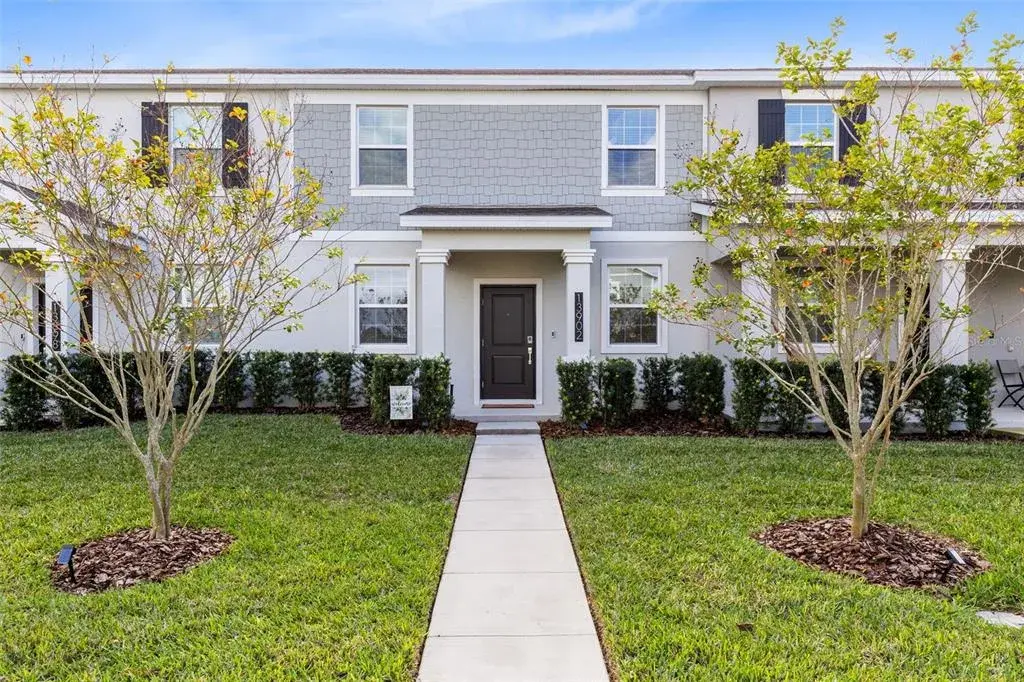 Welcome to 13902 Title Way in Winter Garden!