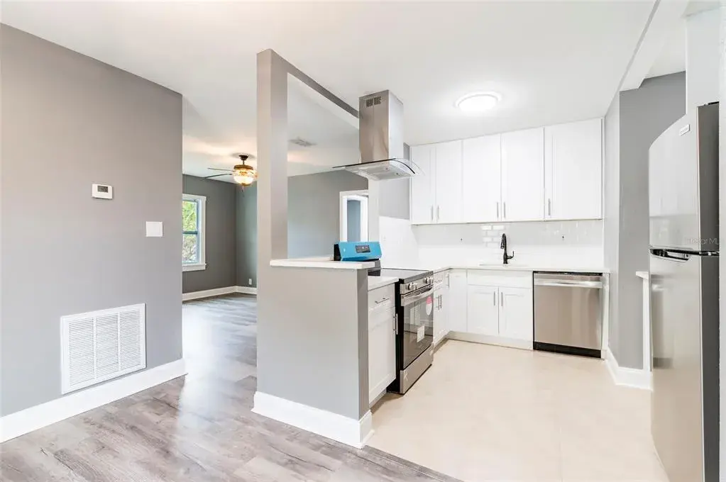 Property for sale at 2017 OCEANVIEW PLACE, TAMPA, FL, 33605