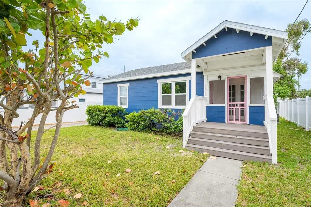 Property for sale at 2017 OCEANVIEW PLACE, TAMPA, FL, 33605