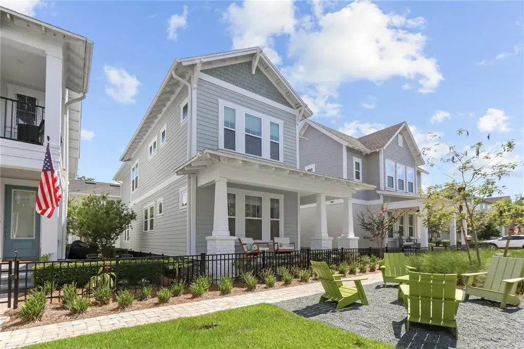 Property for sale at 923 COLIE ALLEY, WINTER GARDEN, FL, 34787