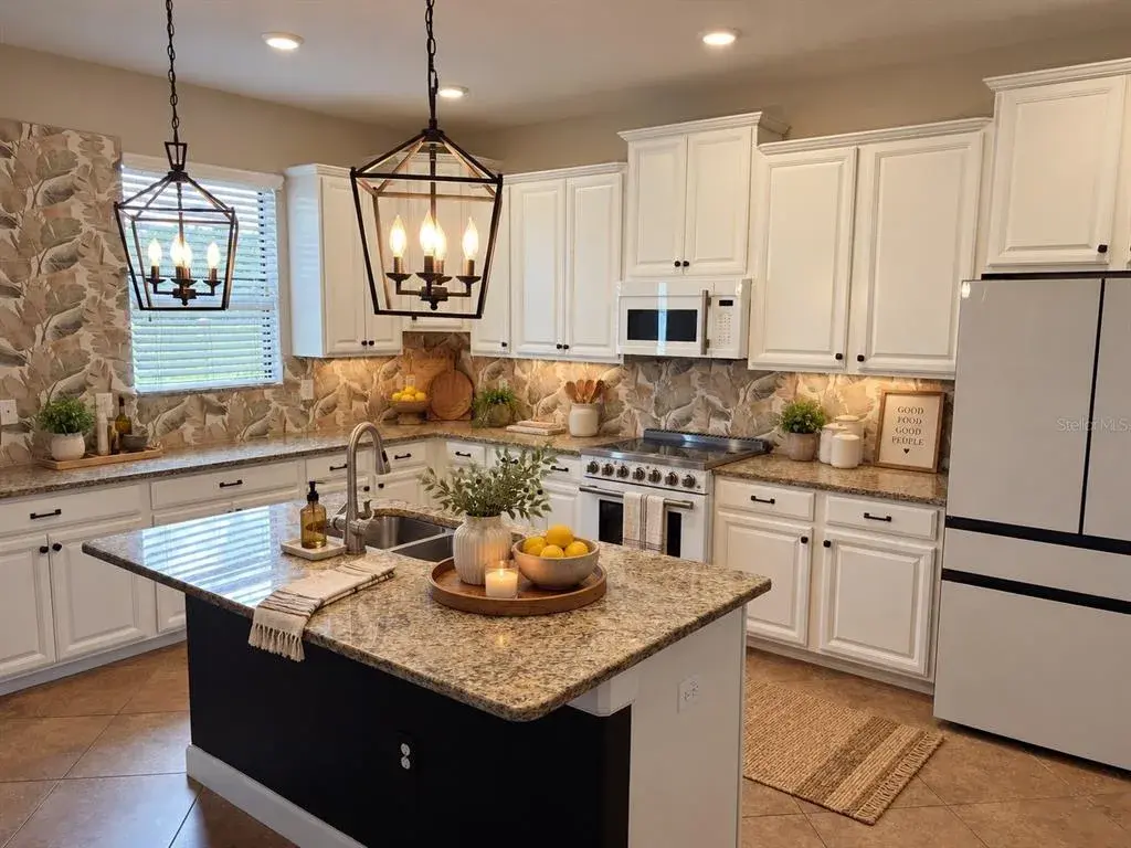 Property for sale at 19421 PADDOCK VIEW DRIVE, TAMPA, FL, 33647