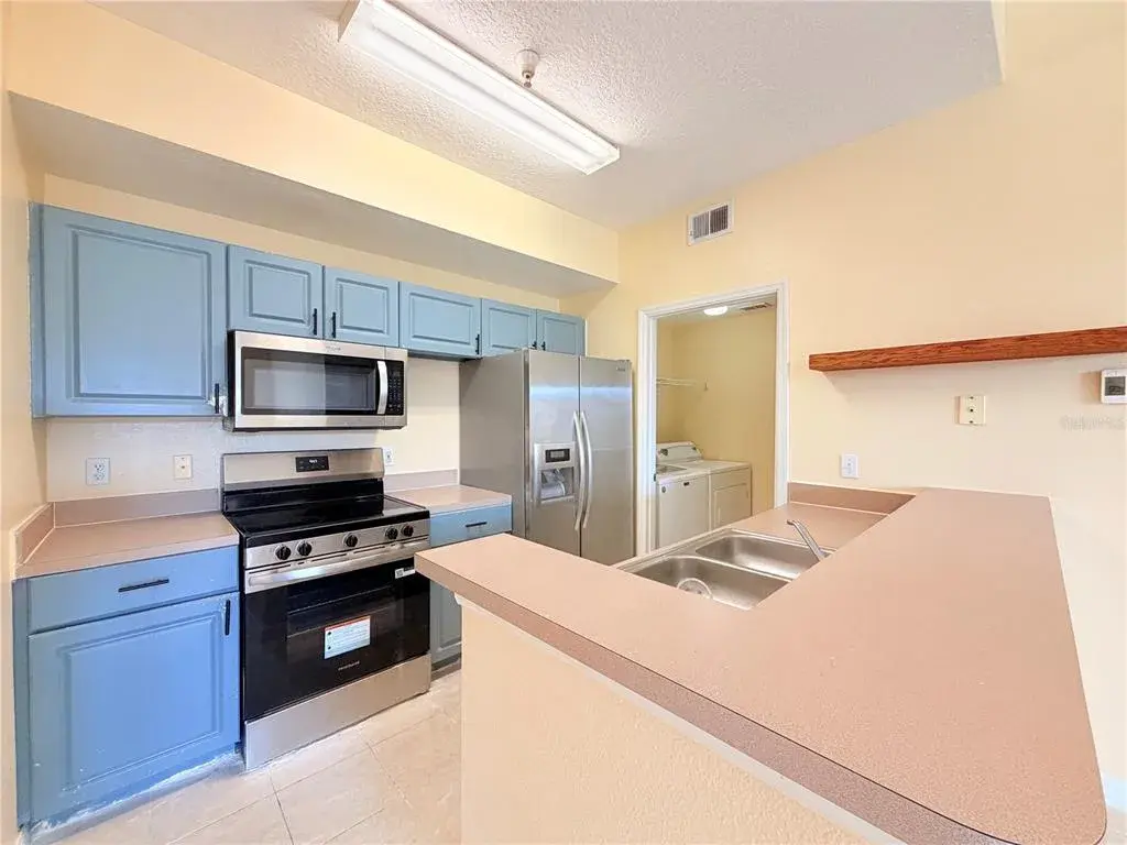 Property for sale at 5500 METROWEST BOULEVARD UNIT 14-308, ORLANDO, FL, 32811