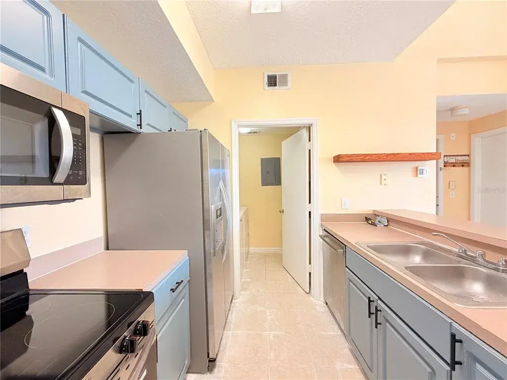 Property for sale at 5500 METROWEST BOULEVARD UNIT 14-308, ORLANDO, FL, 32811