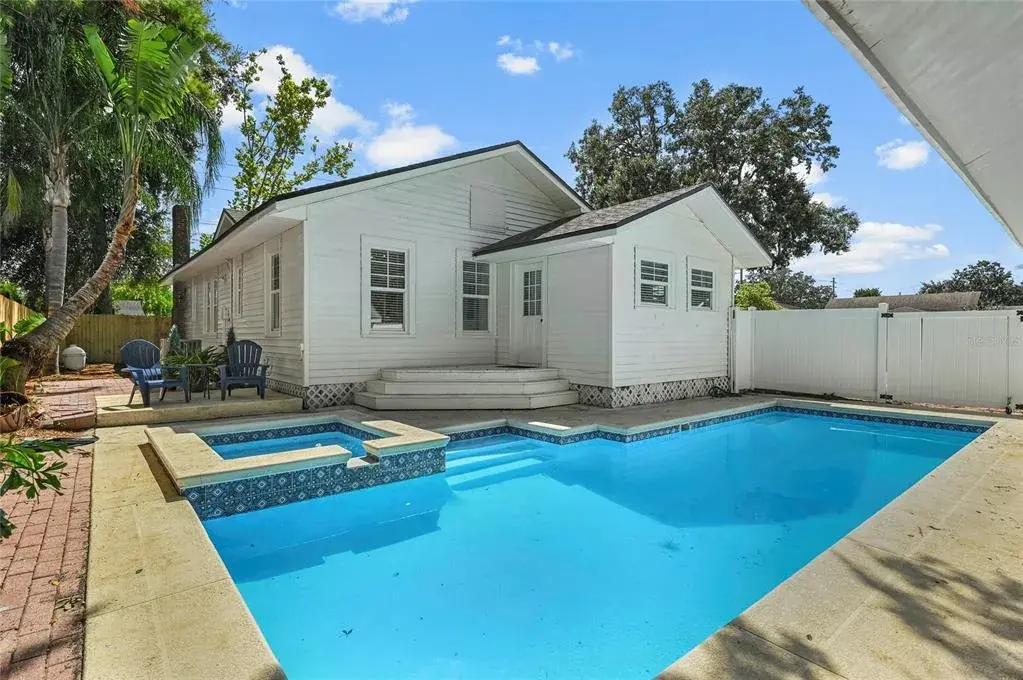 Property for sale at 1 E PRINCETON STREET, ORLANDO, FL, 32804