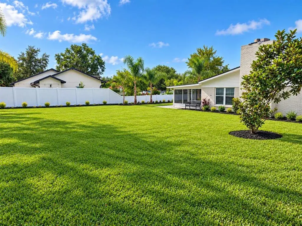 Property for sale at 24 W GARDEN AVENUE, WINTER GARDEN, FL, 34787