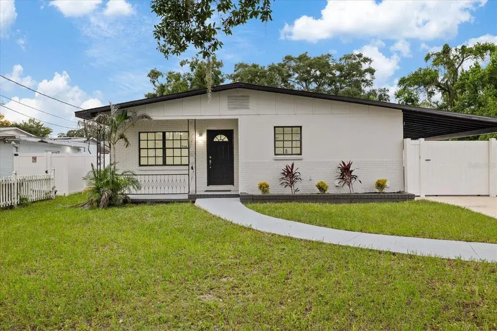 Property for sale at 9410 N VALLE DRIVE, TAMPA, FL, 33612