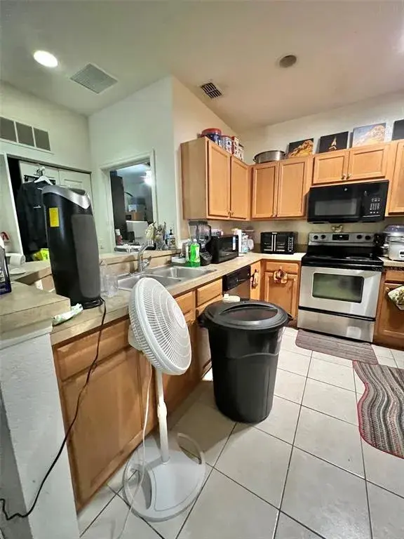 Property for sale at 2388 GRAND CENTRAL PARKWAY UNIT 2, ORLANDO, FL, 32839