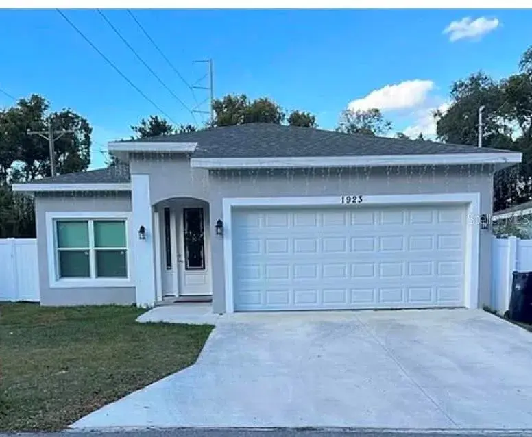Property for sale at 1923 W SKAGWAY AVENUE, TAMPA, FL, 33604