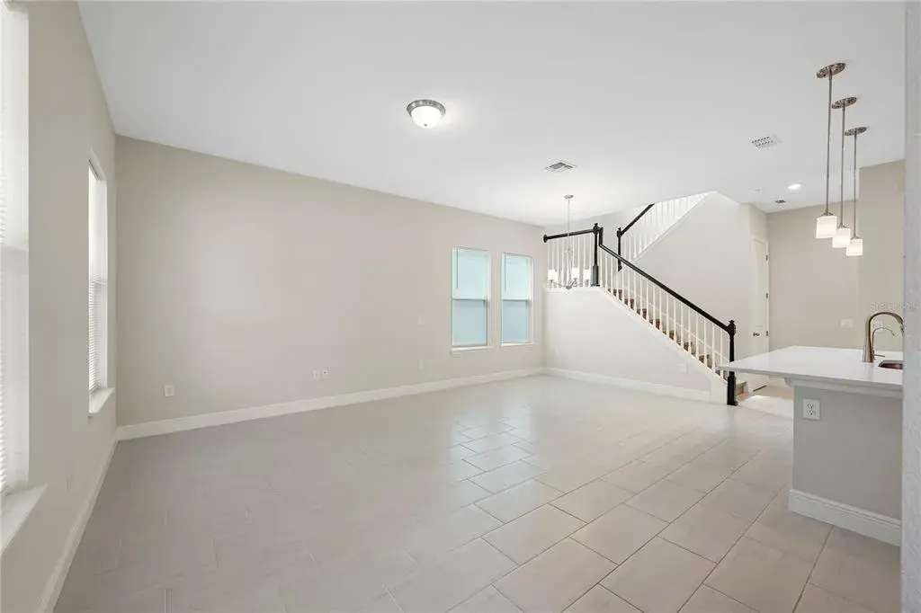 Livingroom and dinning