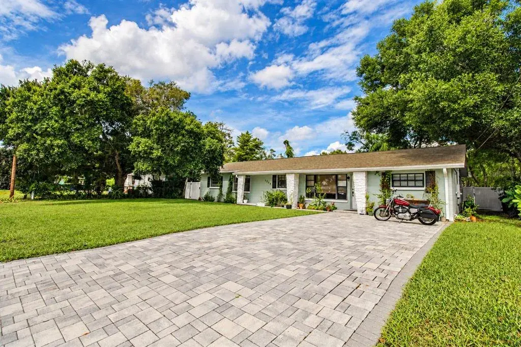 Property for sale at 1204 E NORTH STREET, TAMPA, FL, 33604