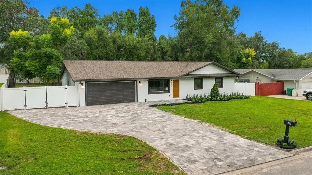 Property for sale at 190 ROPER DRIVE, WINTER GARDEN, FL, 34787