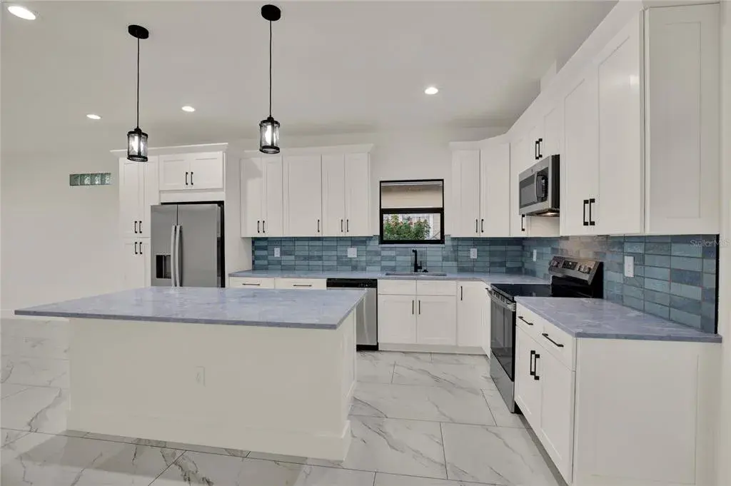 Property for sale at 2725 W GREEN STREET, TAMPA, FL, 33607