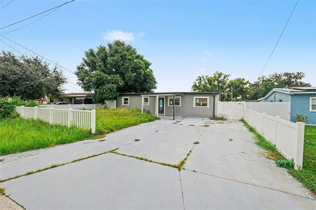Property for sale at 10925 N FLORENCE AVENUE, TAMPA, FL, 33612