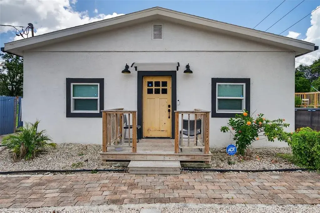 1726 W Humphrey Street, Tampa, FL, 33604
