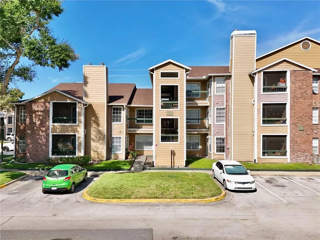 4200 Thornbriar Lane Unit E207, Orlando, FL, 32822