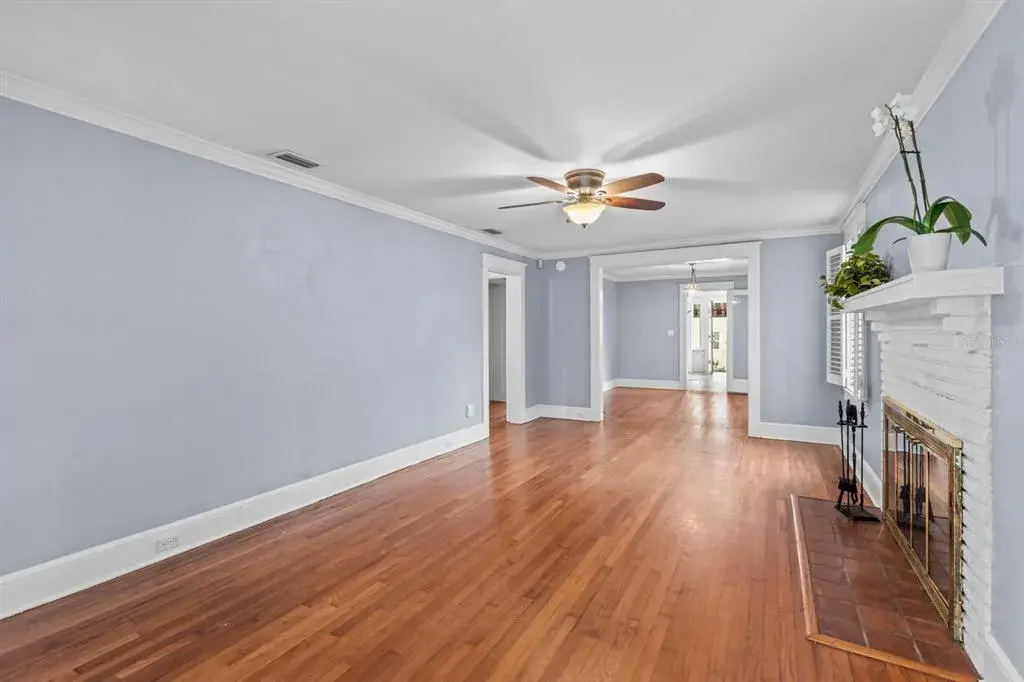 Property for sale at 1002 DELANEY AVENUE, ORLANDO, FL, 32806