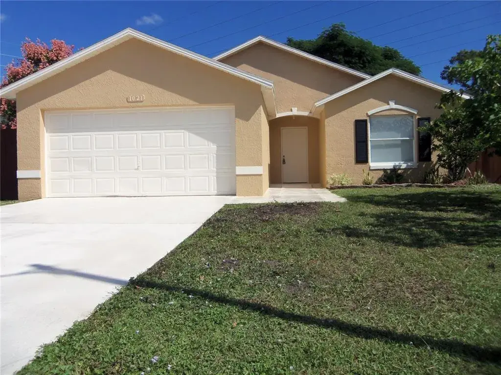 Property for sale at 1021 GOLFSIDE COURT, KISSIMMEE, FL, 34741