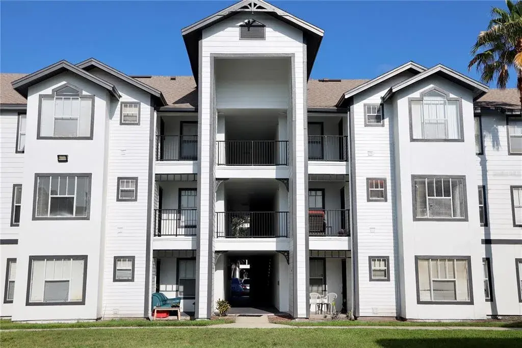 Property for sale at 2209 ANTIGUA PLACE UNIT 828, KISSIMMEE, FL, 34741