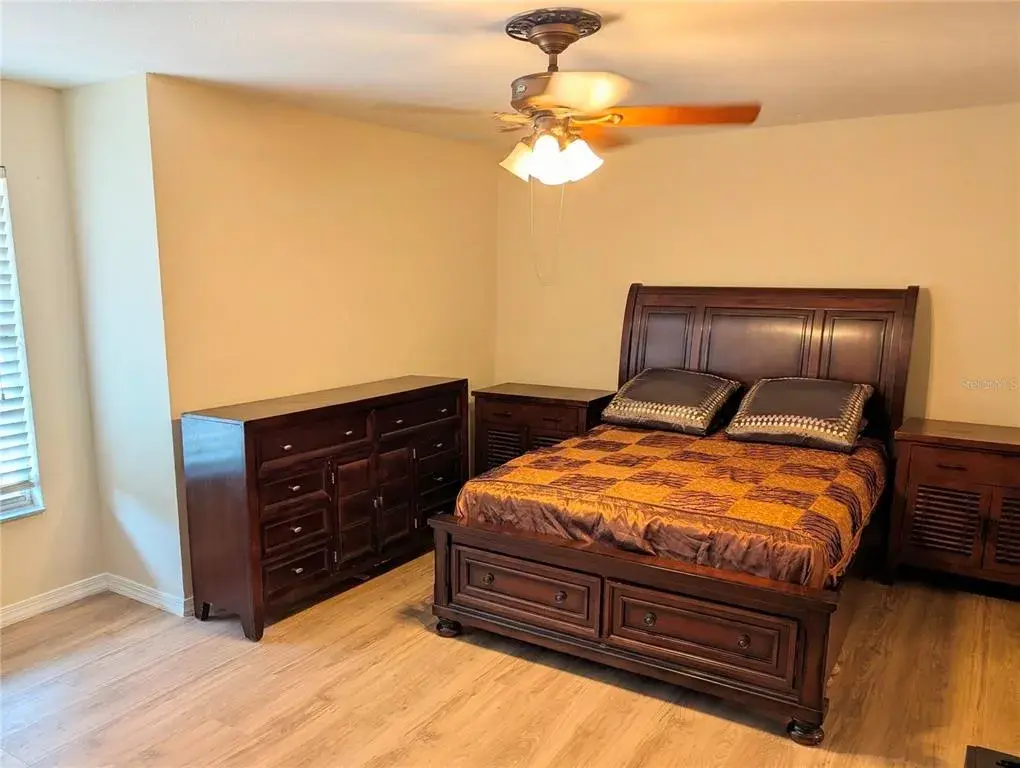 Property for sale at 423 WATERFORD WAY, KISSIMMEE, FL, 34746