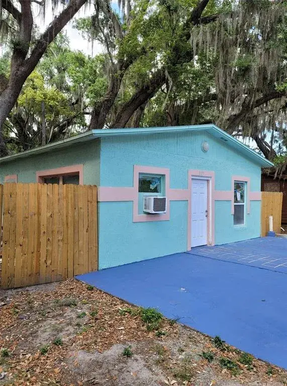 Property for sale at 107 E CYPRESS STREET, KISSIMMEE, FL, 34744