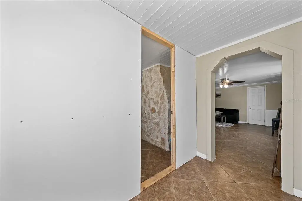 Property for sale at 518 TOHOPEKALIGA AVENUE, KISSIMMEE, FL, 34744
