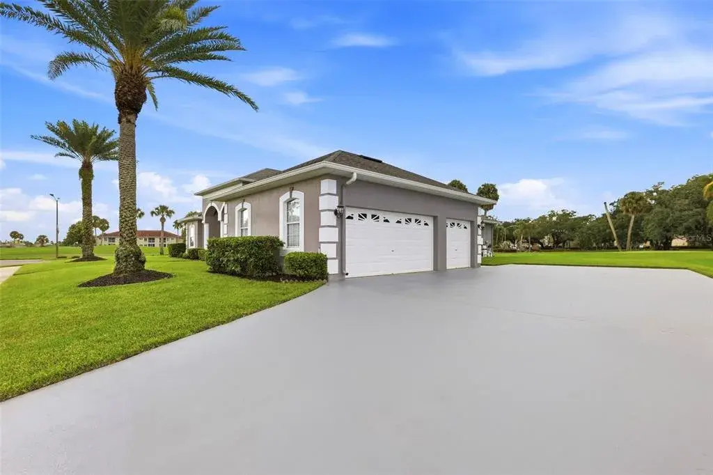 Property for sale at 2200 TOURNAMENT COURT, KISSIMMEE, FL, 34746