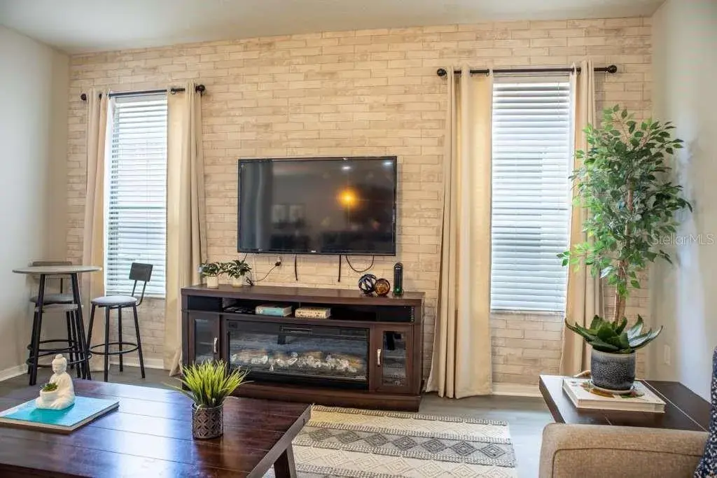 Property for sale at 210 LAS FUENTES DRIVE, KISSIMMEE, FL, 34746