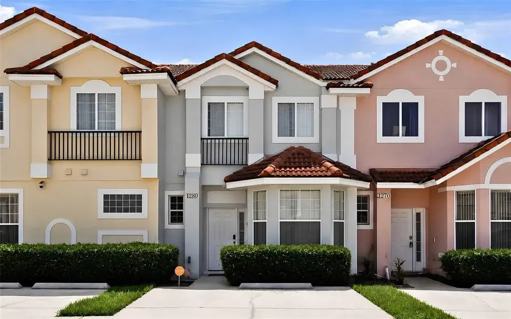 Property for sale at 1280 S BEACH CIRCLE, KISSIMMEE, FL, 34746