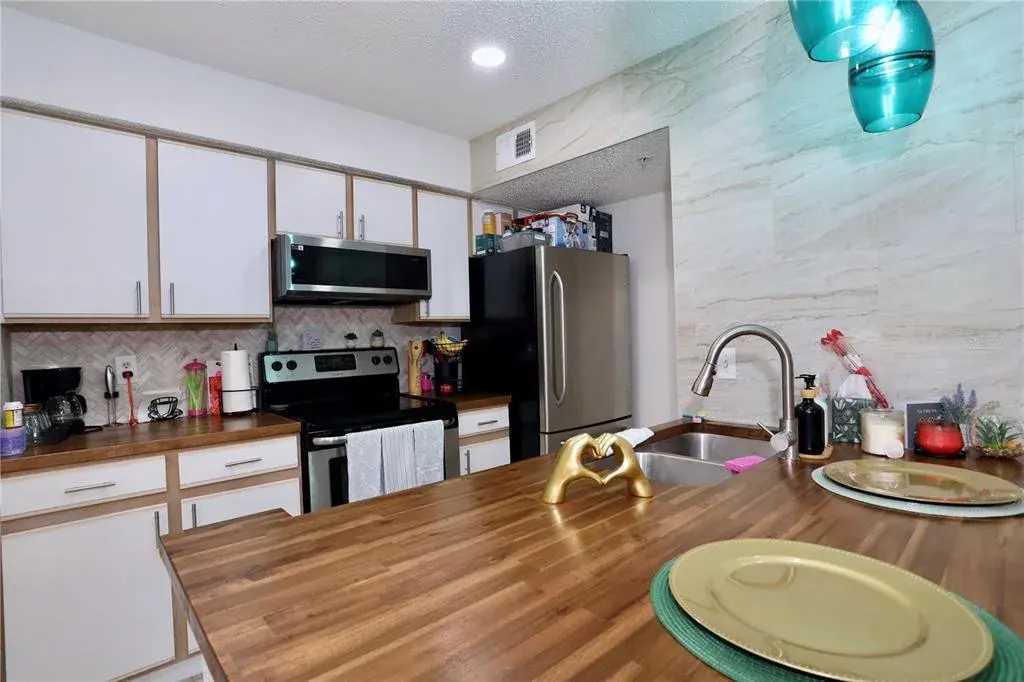 Property for sale at 2217 GRAND CAYMAN COURT UNIT 1236, KISSIMMEE, FL, 34741