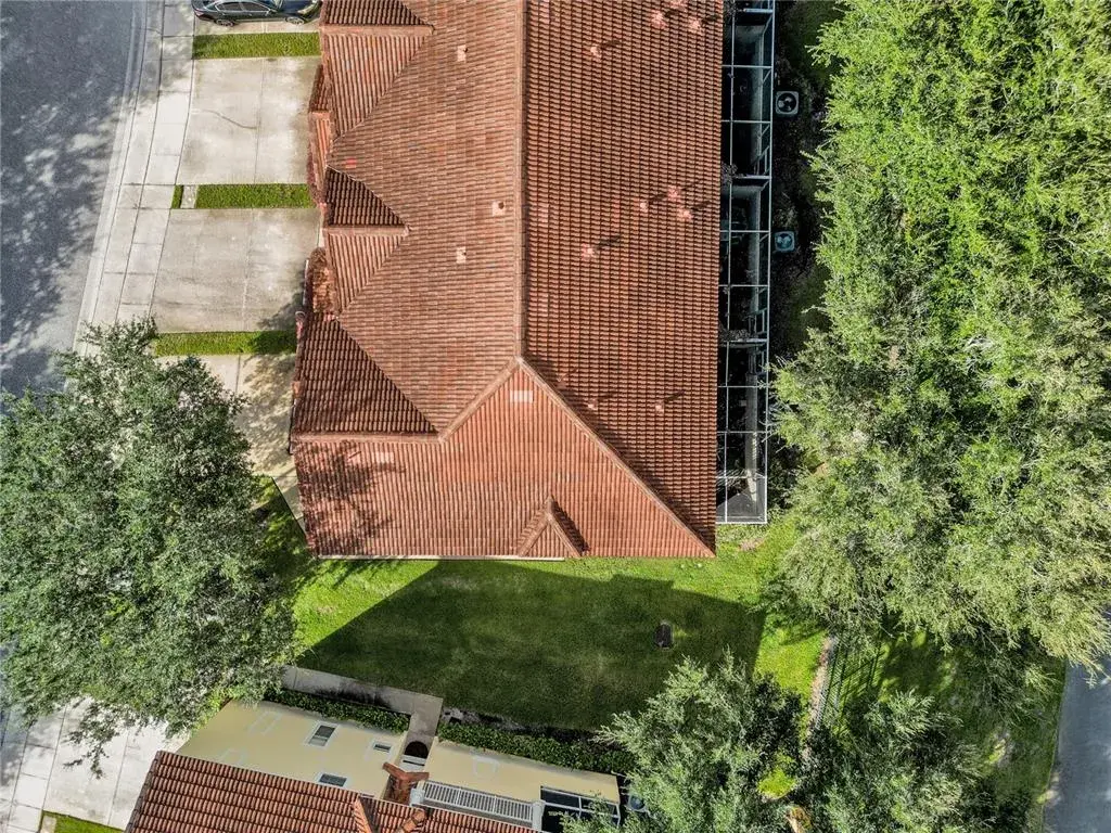 Property for sale at 1266 S BEACH CIRCLE, KISSIMMEE, FL, 34746