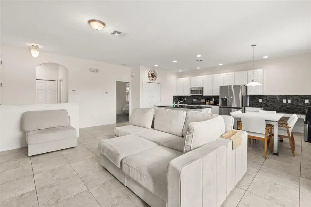 Property for sale at 701 LAS FUENTES DRIVE, KISSIMMEE, FL, 34746