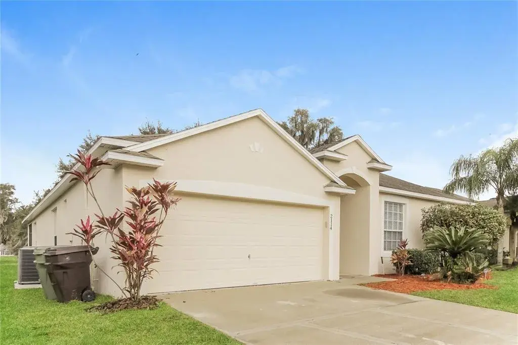 Property for sale at 2114 THE OAKS BOULEVARD, KISSIMMEE, FL, 34746