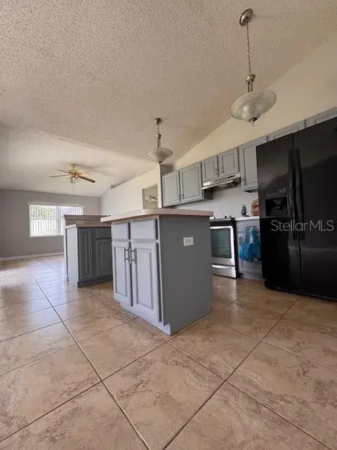 Property for sale at 2405 LINCOLNSHIRE COURT, KISSIMMEE, FL, 34743