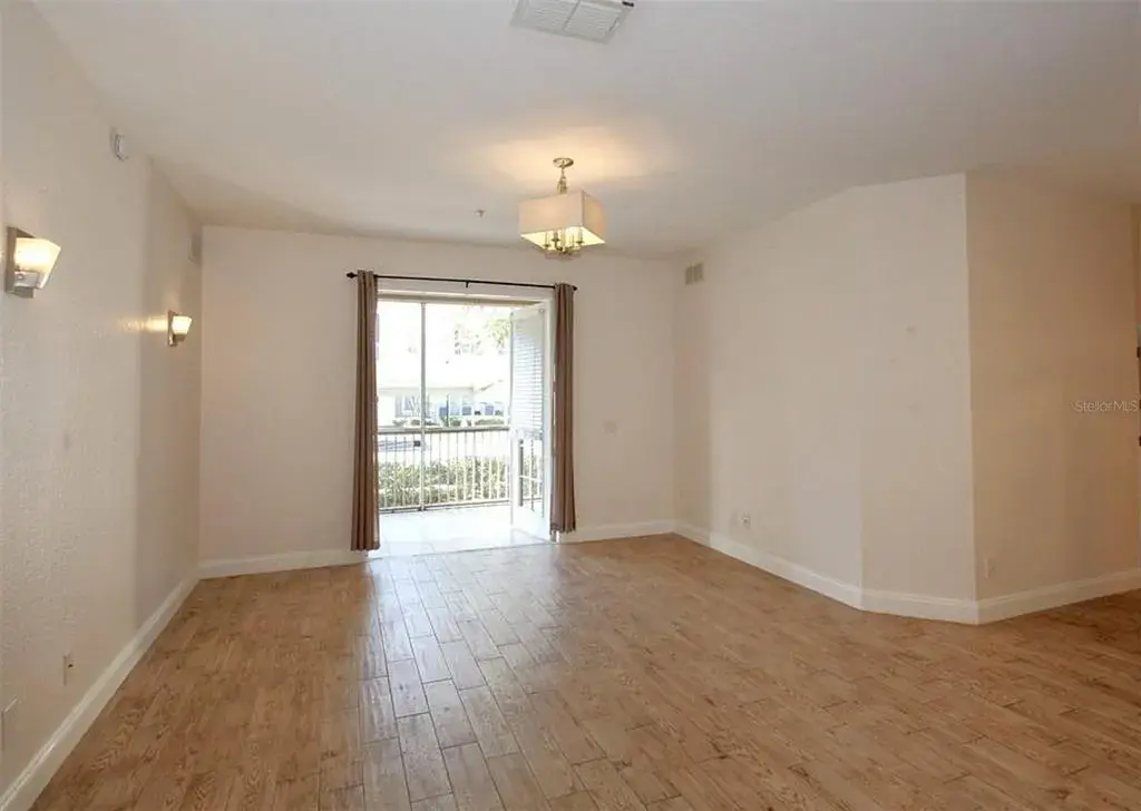 Property for sale at 3001 LAUREL PARK LANE UNIT 105, KISSIMMEE, FL, 34741