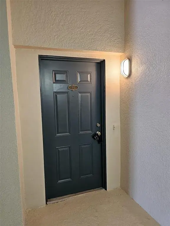 Property for sale at 3321 WHITESTONE CIRCLE UNIT 102, KISSIMMEE, FL, 34741