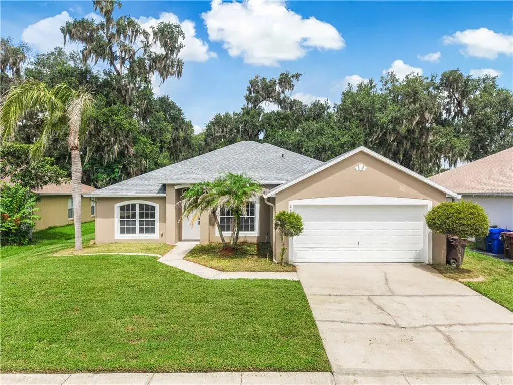 Property for sale at 2106 THE OAKS BOULEVARD, KISSIMMEE, FL, 34746