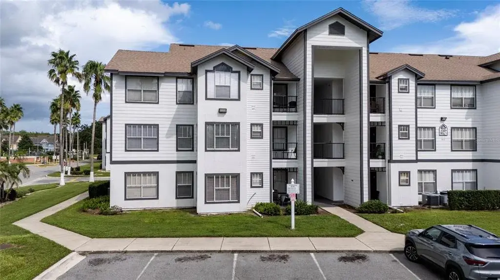 Property for sale at 2207 ANTIGUA PLACE UNIT 715, KISSIMMEE, FL, 34741