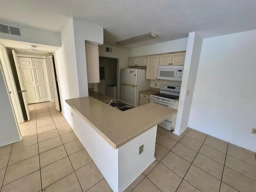 Property for sale at 1222 BERMUDA LAKES LANE UNIT 106, KISSIMMEE, FL, 34741