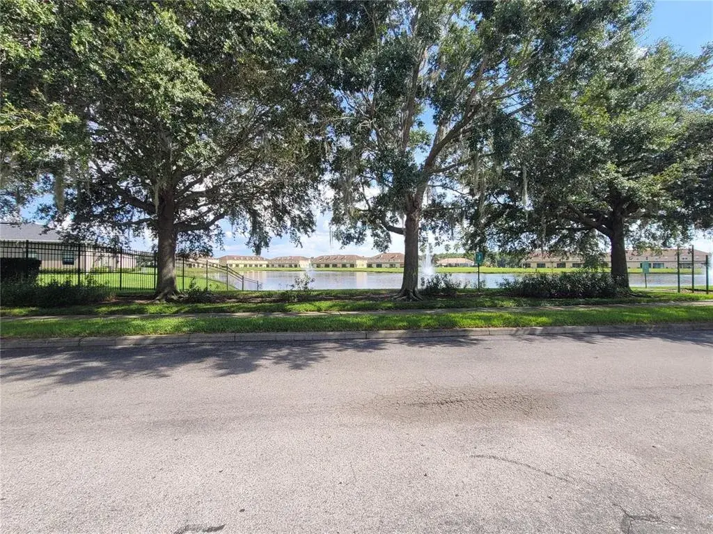 Property for sale at 3321 WHITESTONE CIRCLE UNIT 108, KISSIMMEE, FL, 34741