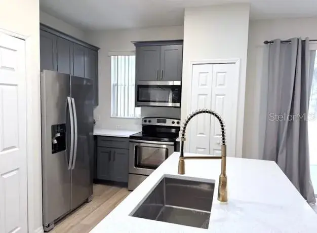 Property for sale at 1282 S BEACH CIRCLE, KISSIMMEE, FL, 34746