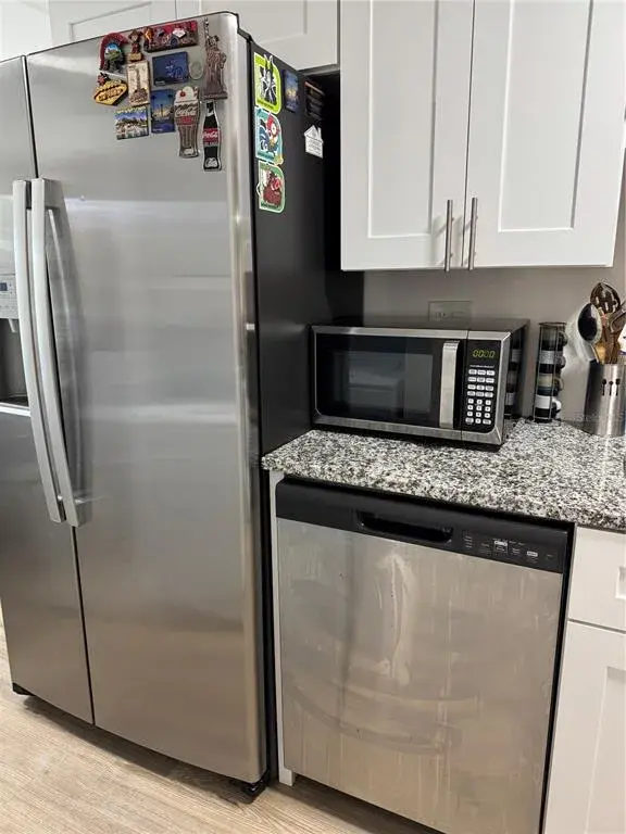 Kitchen :