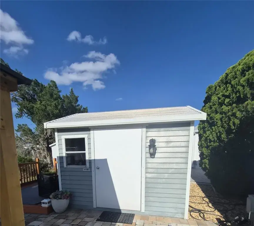 Property for sale at 650 CENTER CREST BOULEVARD, DAVENPORT, FL, 33837