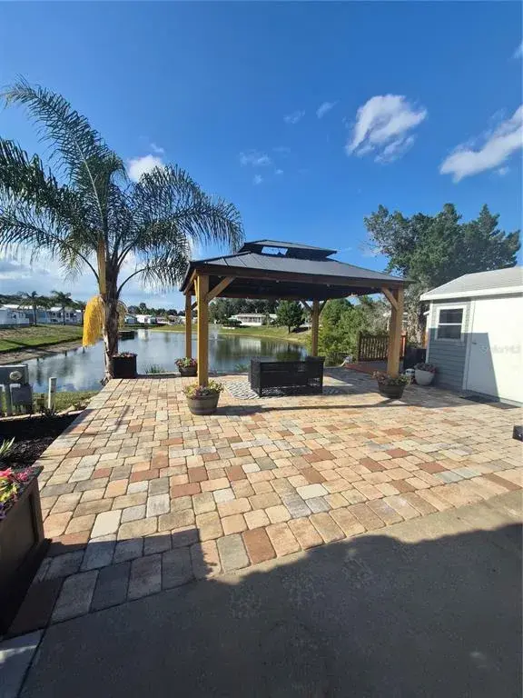 Property for sale at 650 CENTER CREST BOULEVARD, DAVENPORT, FL, 33837