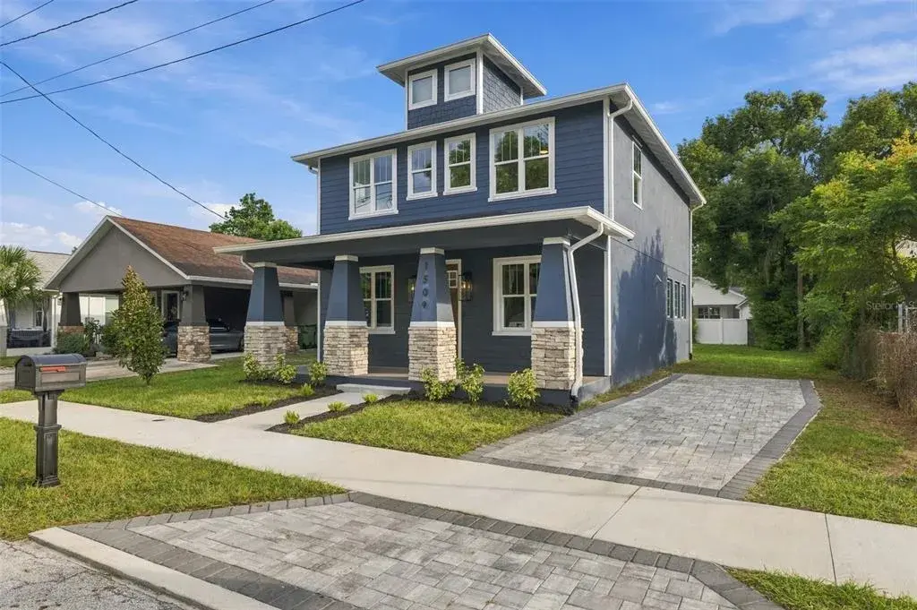 Property for sale at 1509 E KNOLLWOOD STREET, TAMPA, FL, 33610