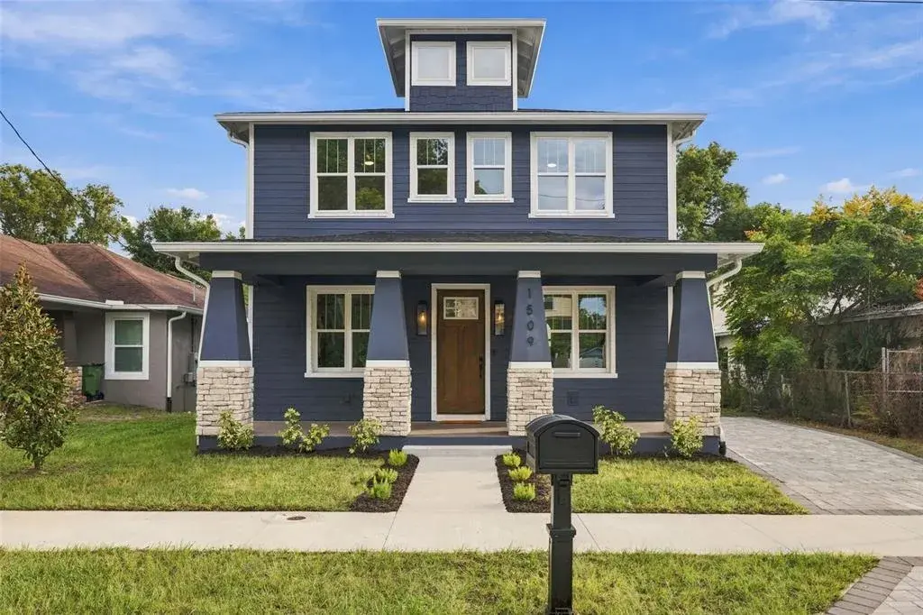 Property for sale at 1509 E KNOLLWOOD STREET, TAMPA, FL, 33610