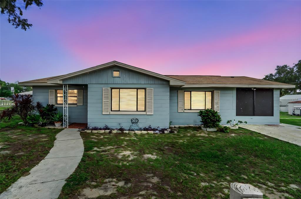 1 E Palm Street, Davenport, FL, 33837
