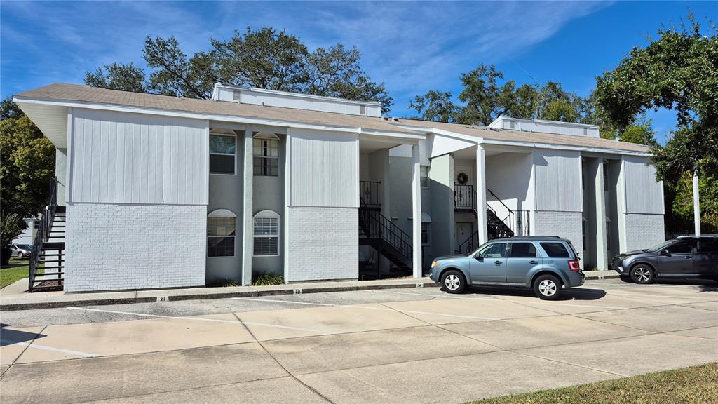 3807 N Oak Dr Unit D42, Tampa, FL, 33611