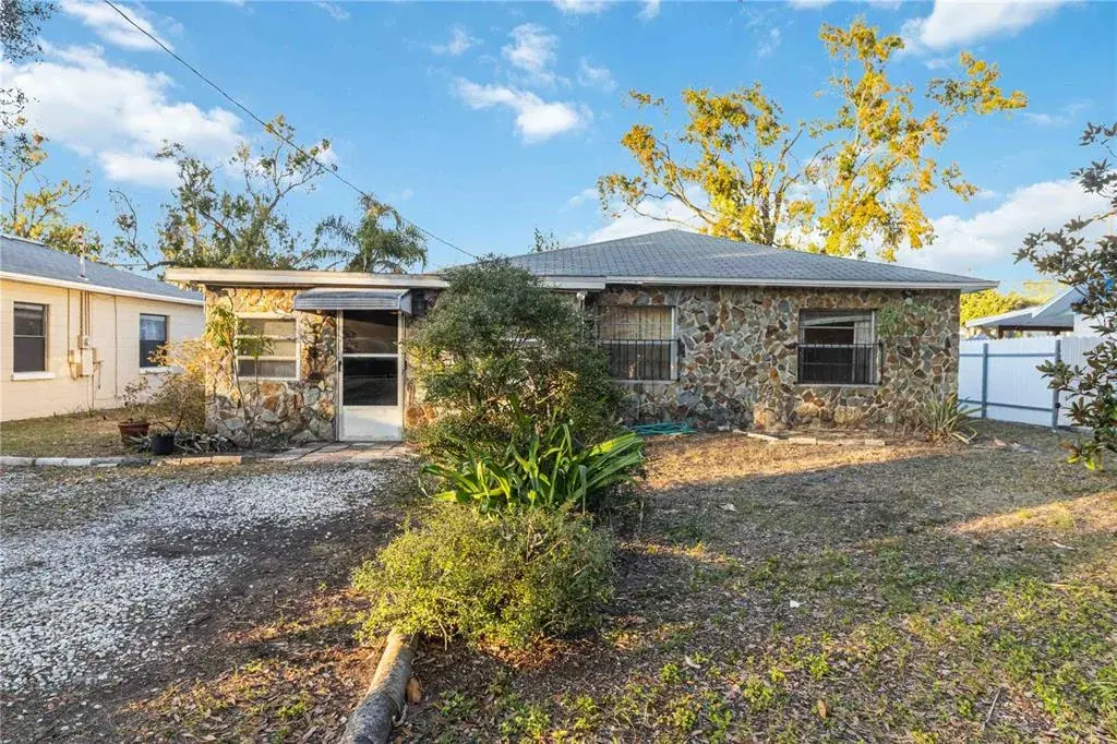 2529 W Crest Avenue, Tampa, FL, 33614