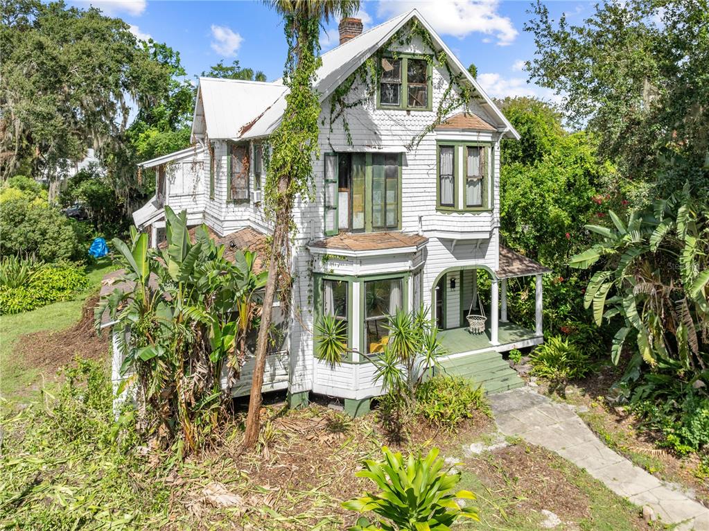206 S Vernon Avenue, Kissimmee, FL, 34741