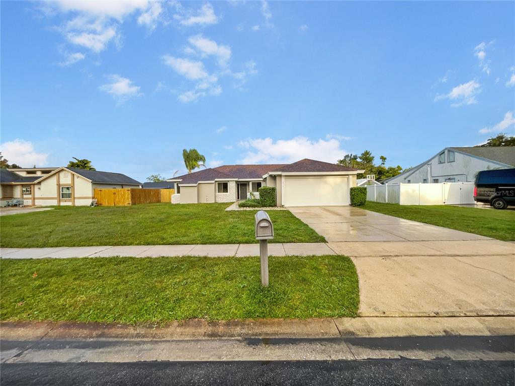 2315 Hidden Lake Street, Kissimmee, FL, 34741